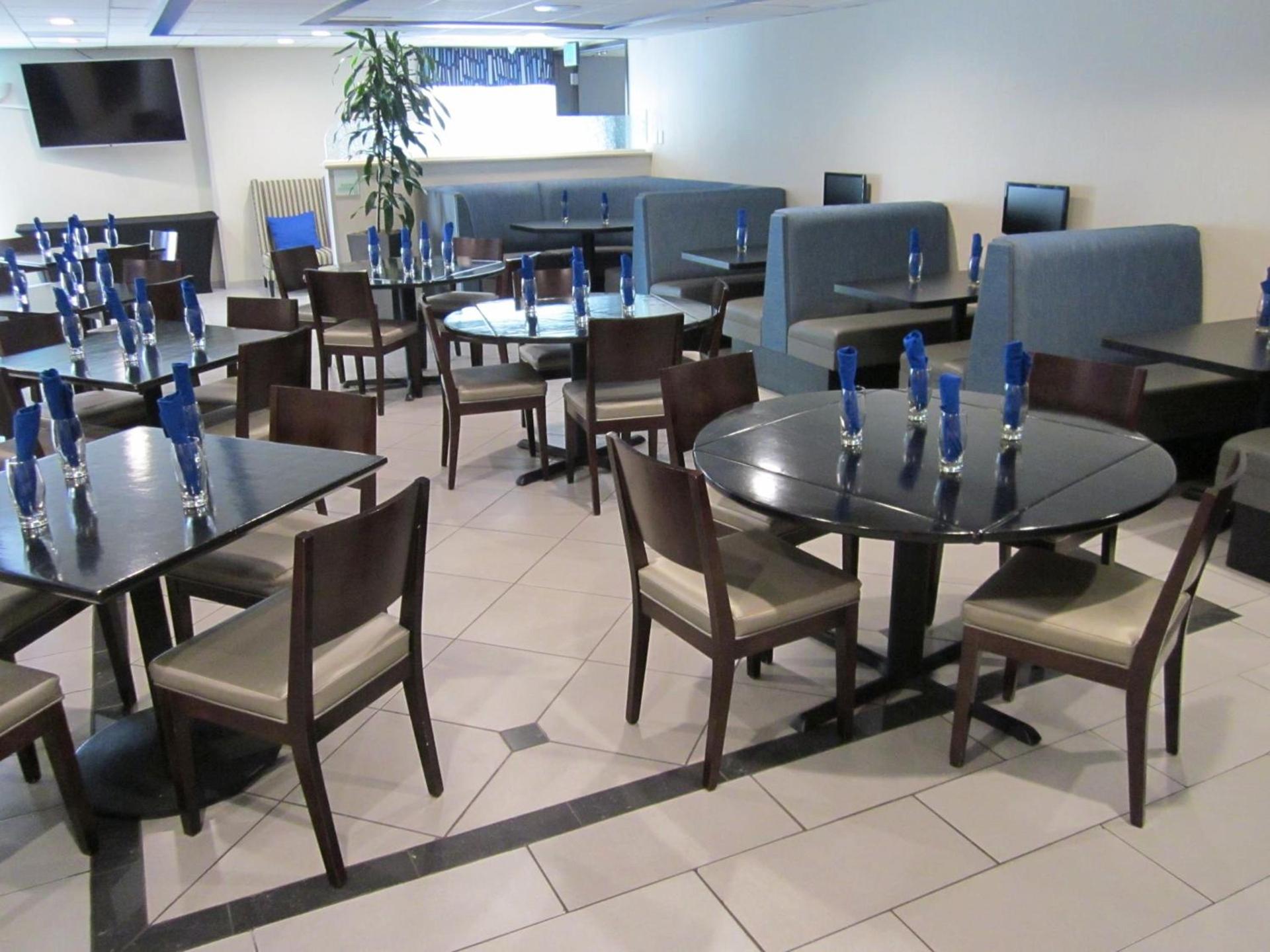 Holiday Inn Oceanside Marina Camp Pendleton by IHG photo 7