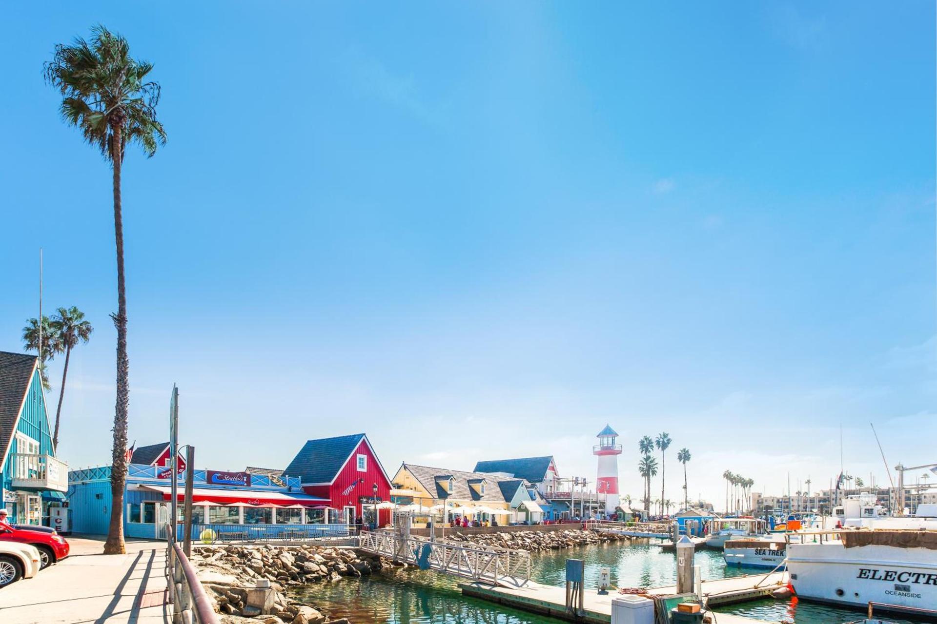 Holiday Inn Oceanside Marina Camp Pendleton by IHG photo 18