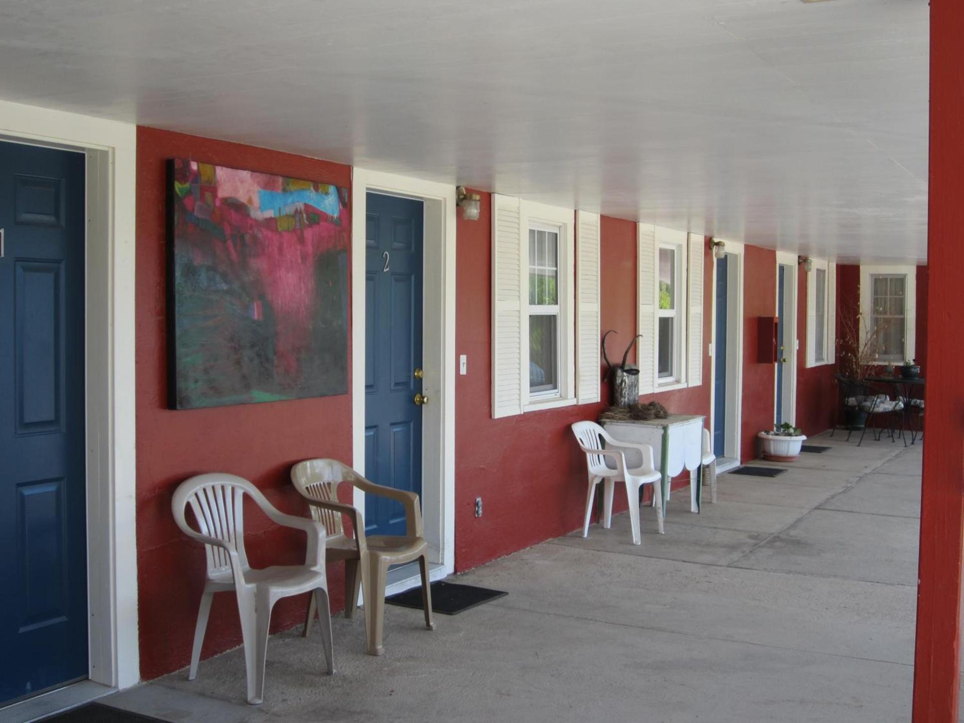 Big Horn Motel photo 13