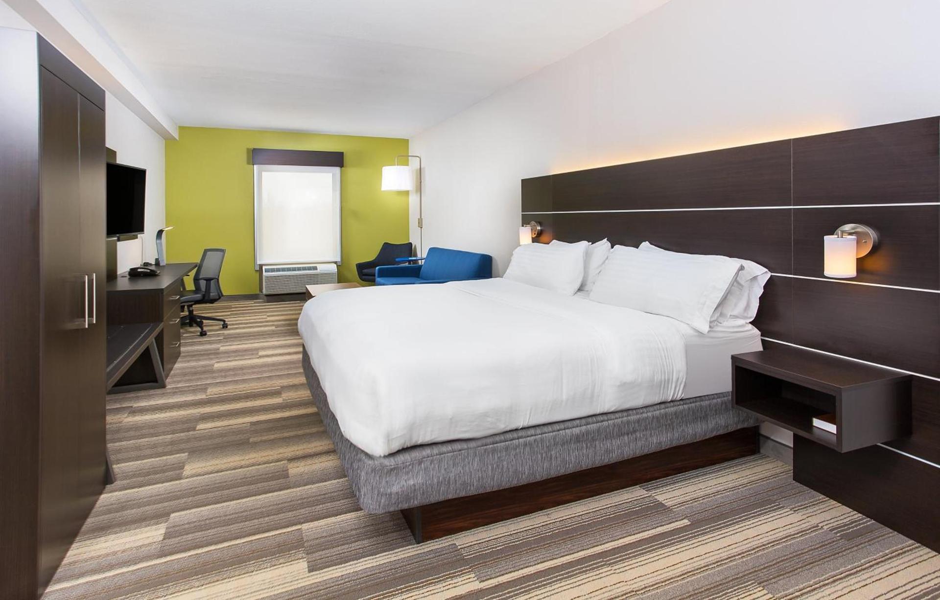 Holiday Inn Express & Suites Morristown by IHG photo 21