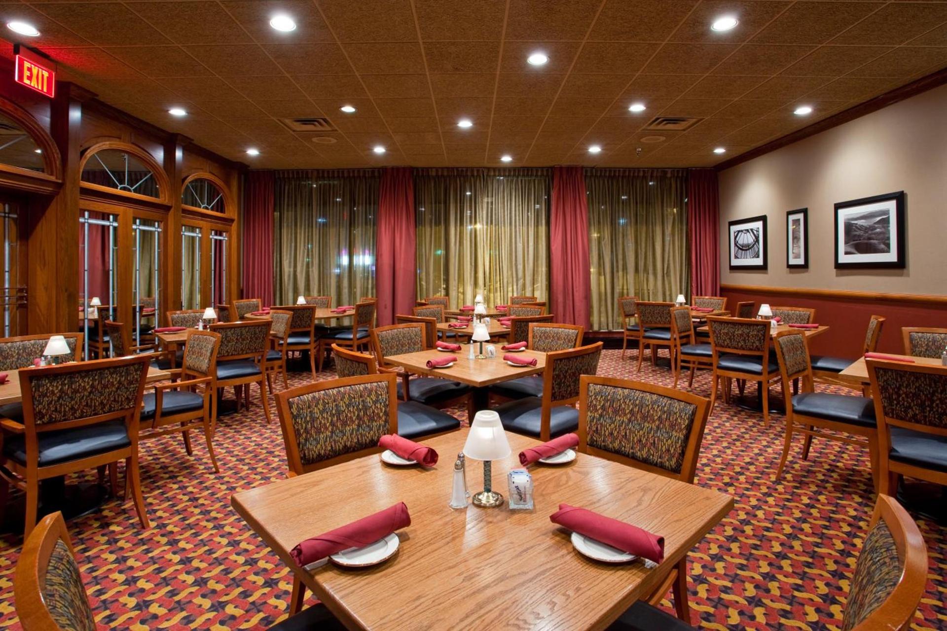 Holiday Inn Youngstown-South - Boardman by IHG photo 21