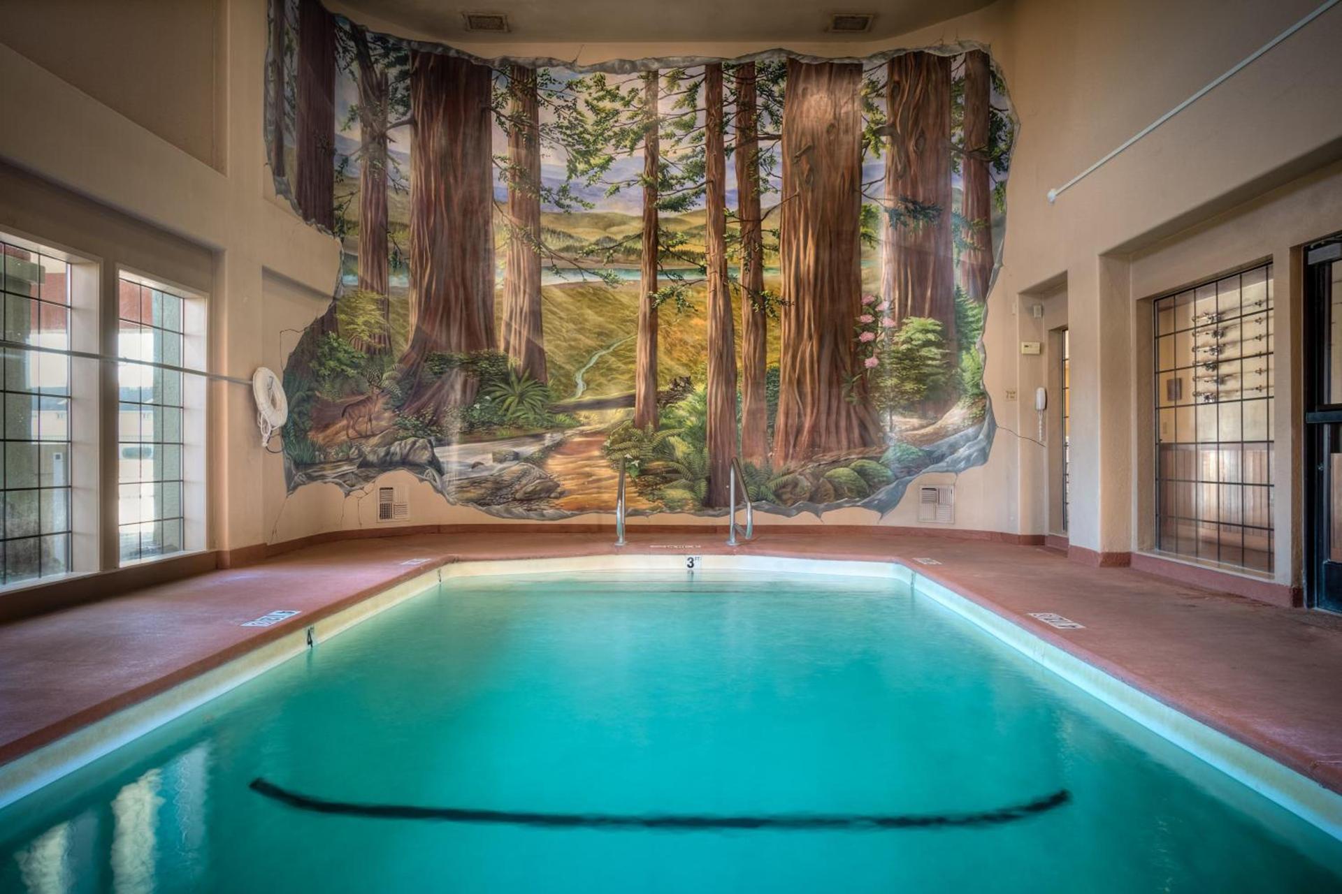 The Redwood Riverwalk, a boutique hotel photo 13