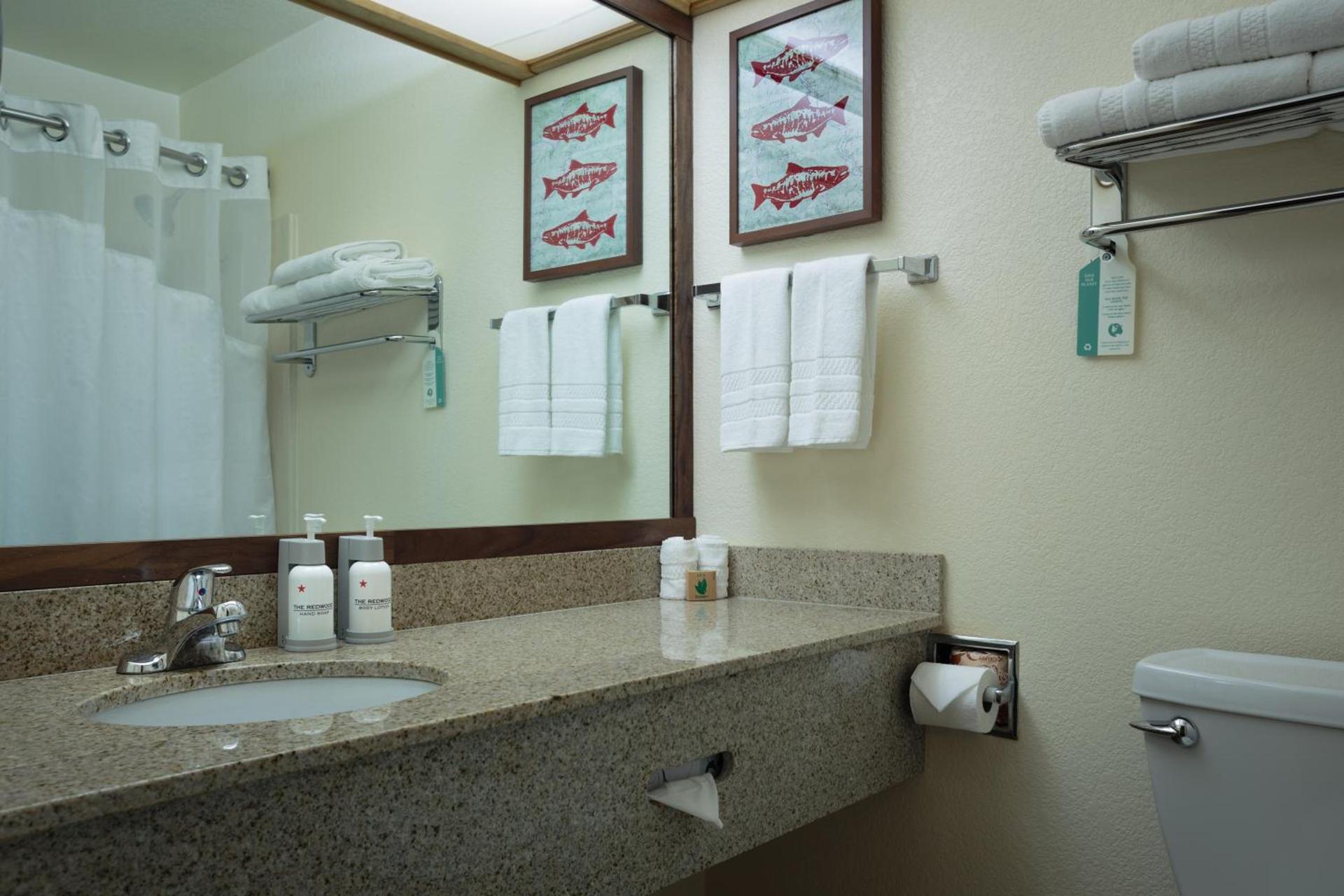 The Redwood Riverwalk, a boutique hotel photo 24