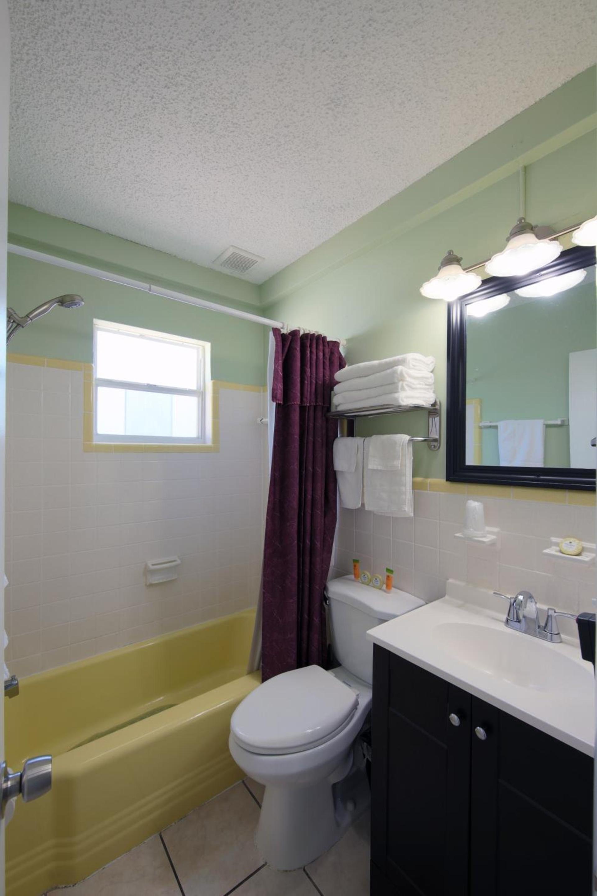 Sunshine Inn & Suites Venice, Florida photo 46