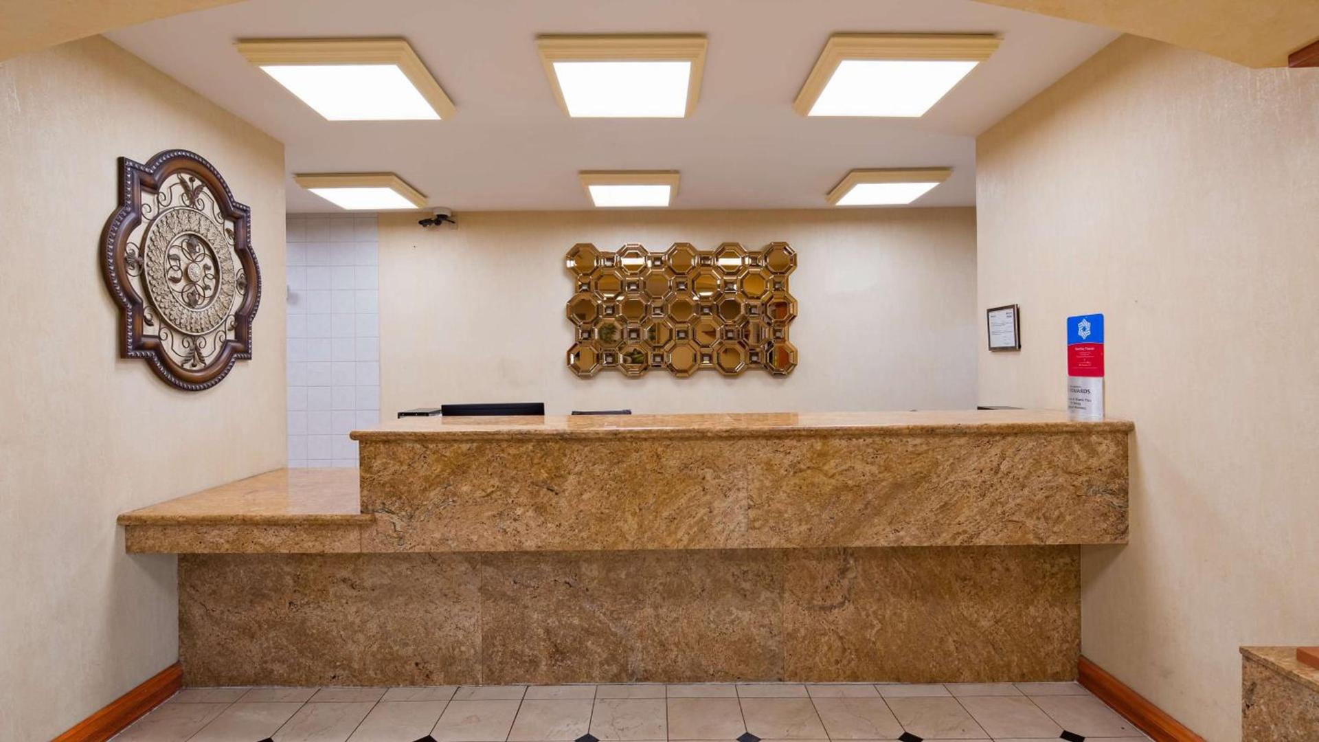 SureStay Plus Hotel by Best Western Mesquite photo 3