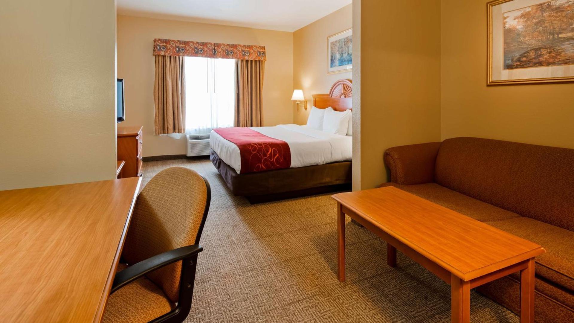 SureStay Plus Hotel by Best Western Mesquite photo 12