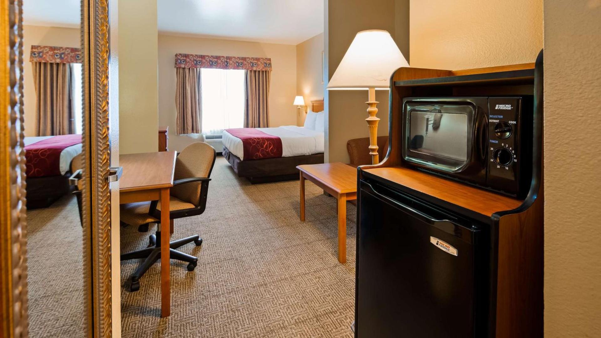 SureStay Plus Hotel by Best Western Mesquite photo 13
