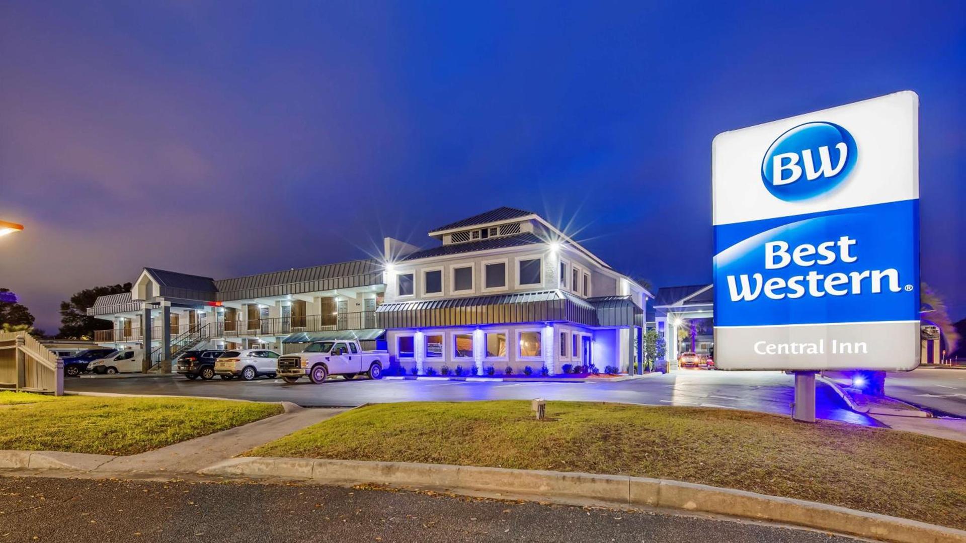 Best Western Central Inn photo 11
