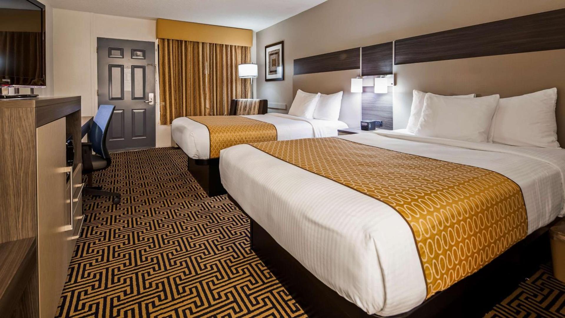 Best Western Central Inn photo 7