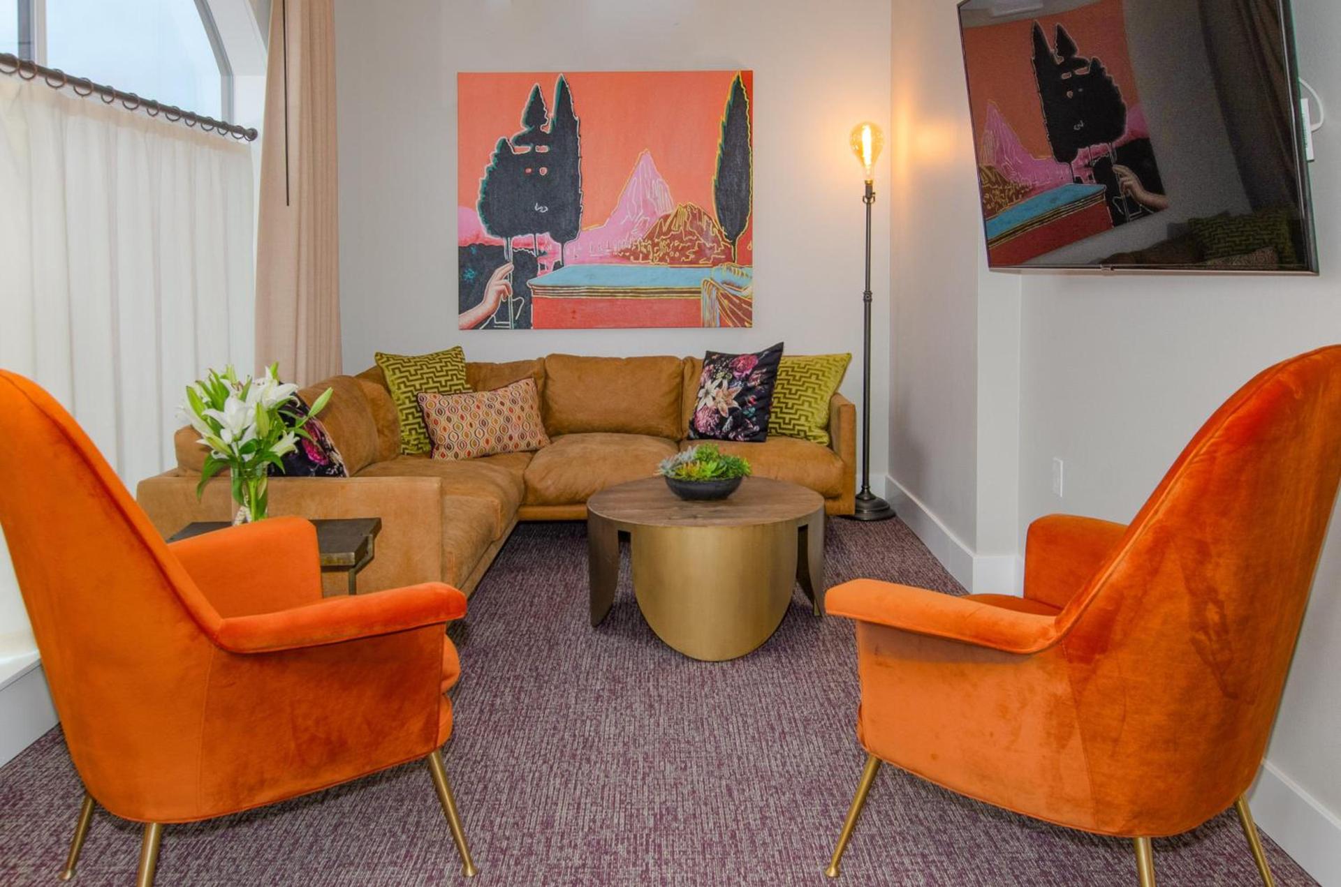 The Dundee - A Trace Hotel photo 4