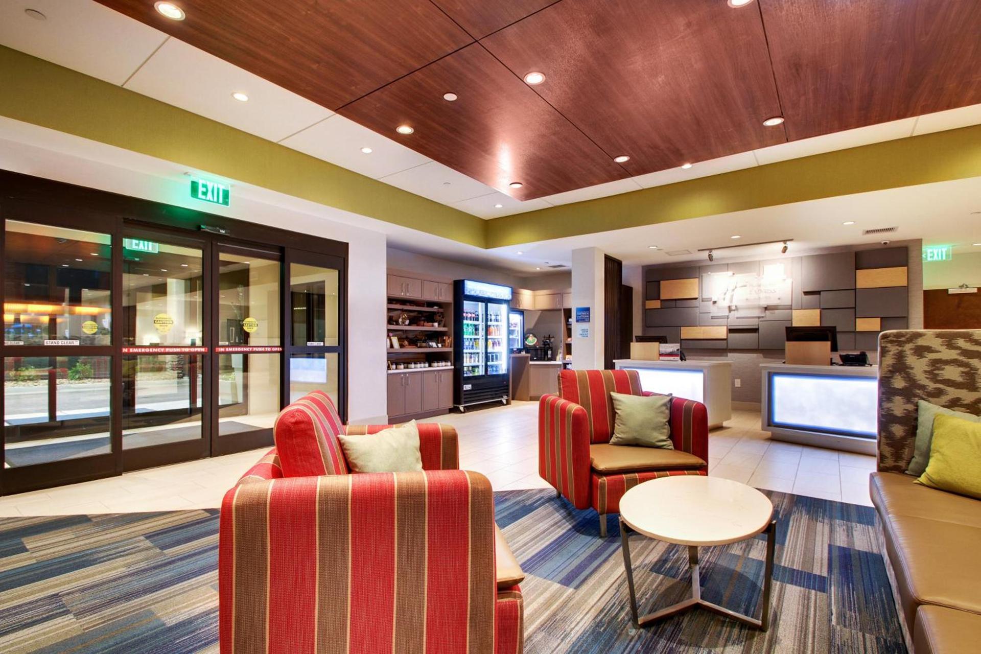 Holiday Inn Express & Suites Helen by IHG photo 2
