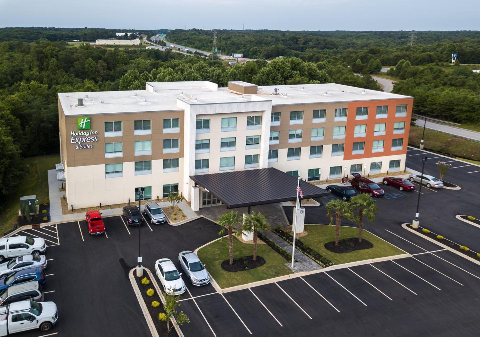 Holiday Inn Express & Suites Greenville S - Piedmont by IHG — hotel in Piedmont