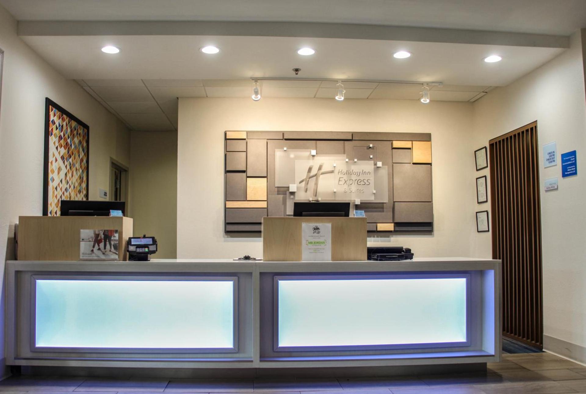 Holiday Inn Express Hotel & Suites Athens by IHG photo 7
