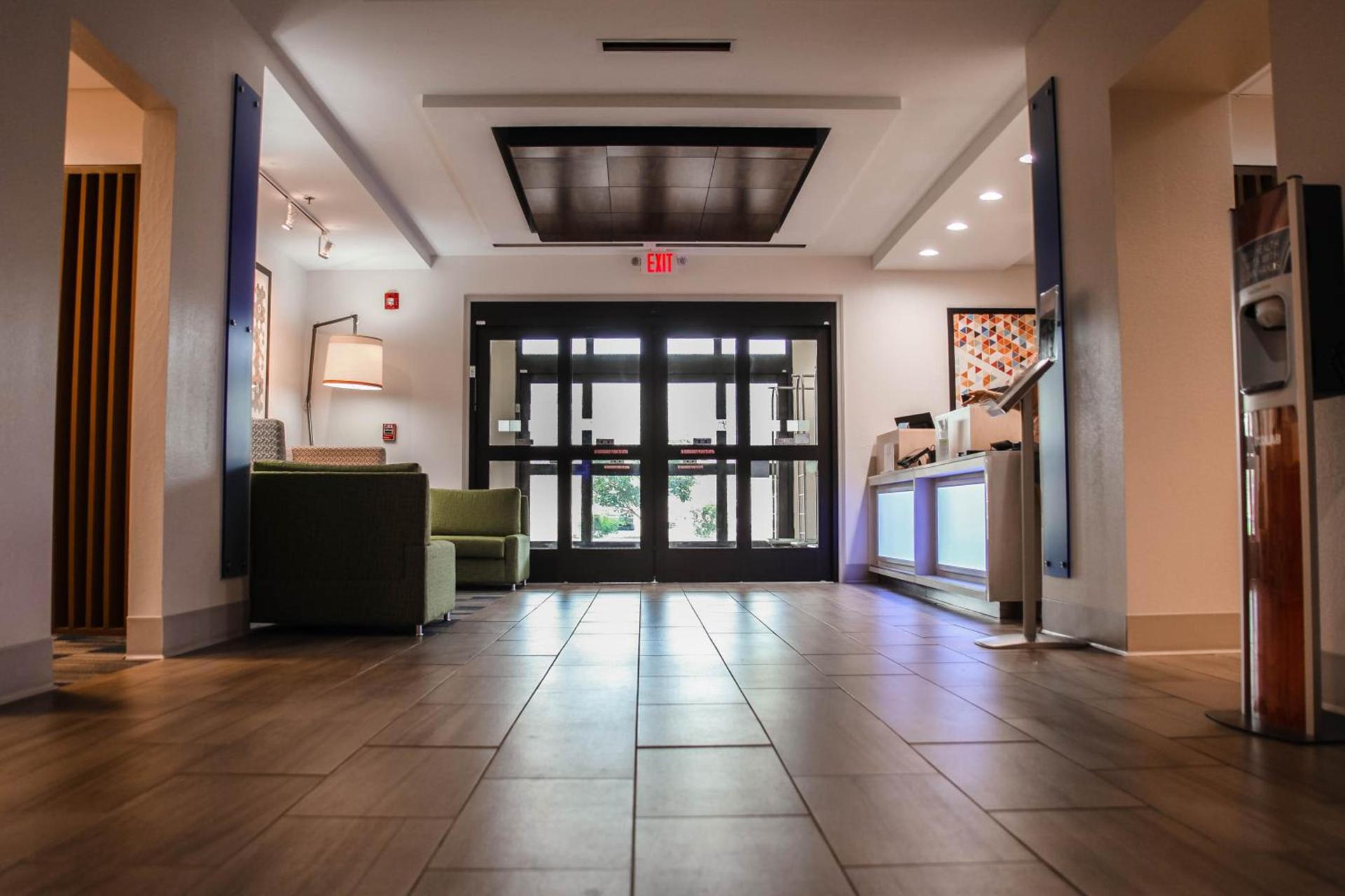 Holiday Inn Express Hotel & Suites Athens by IHG photo 10