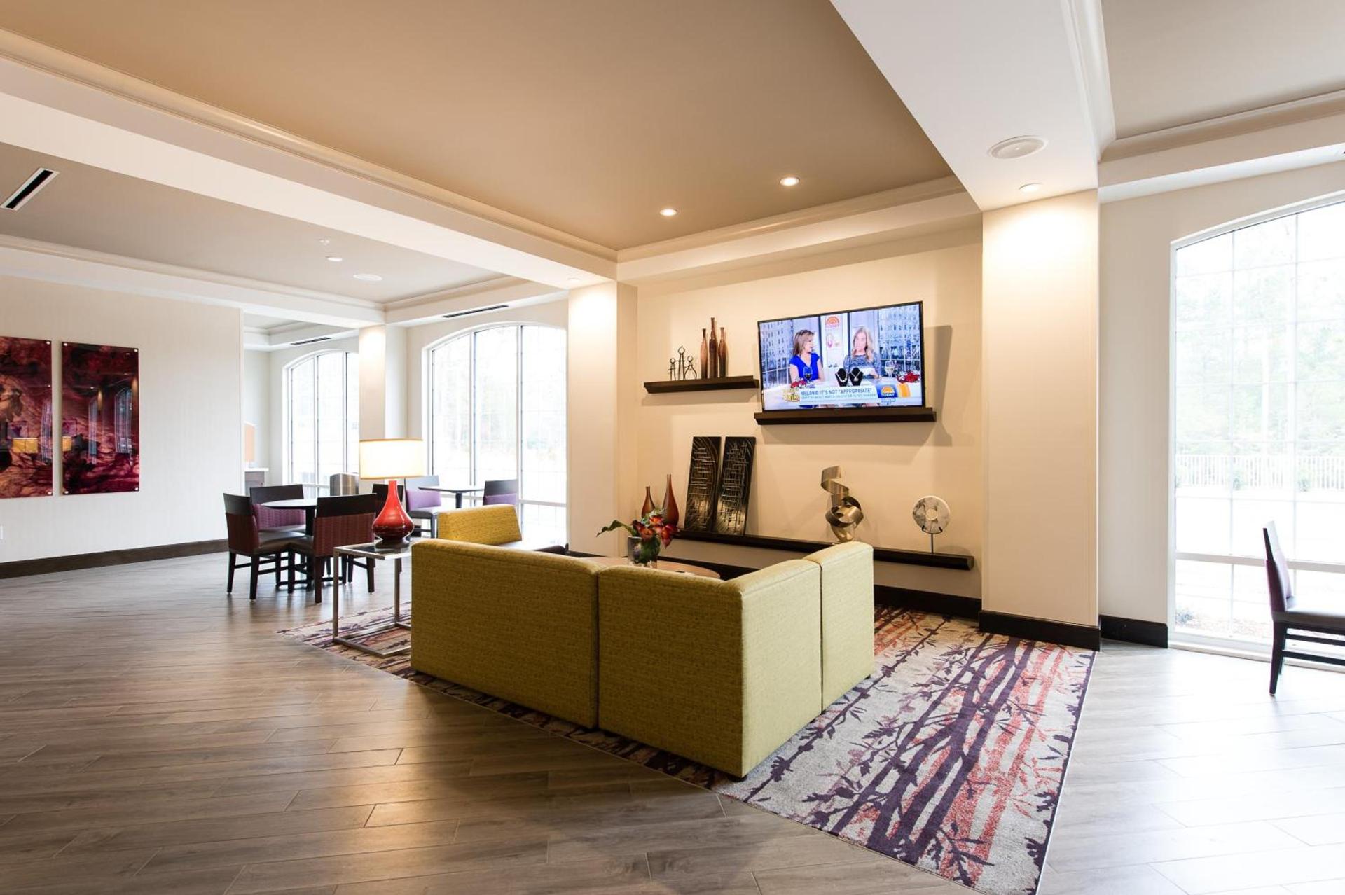 Holiday Inn Express & Suites Aiken by IHG photo 48