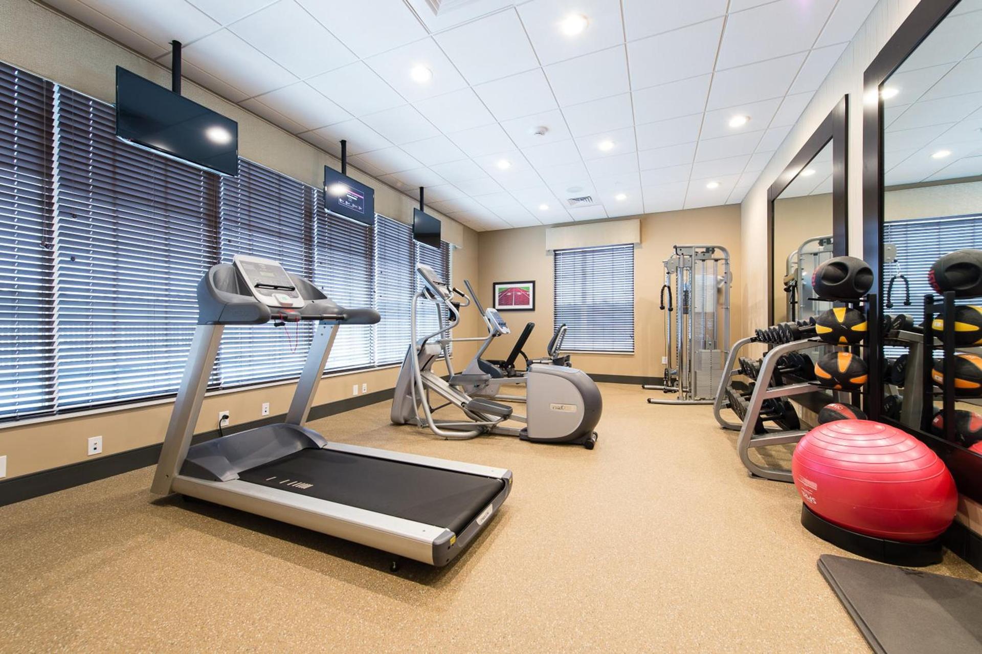 Holiday Inn Express & Suites Aiken by IHG photo 49
