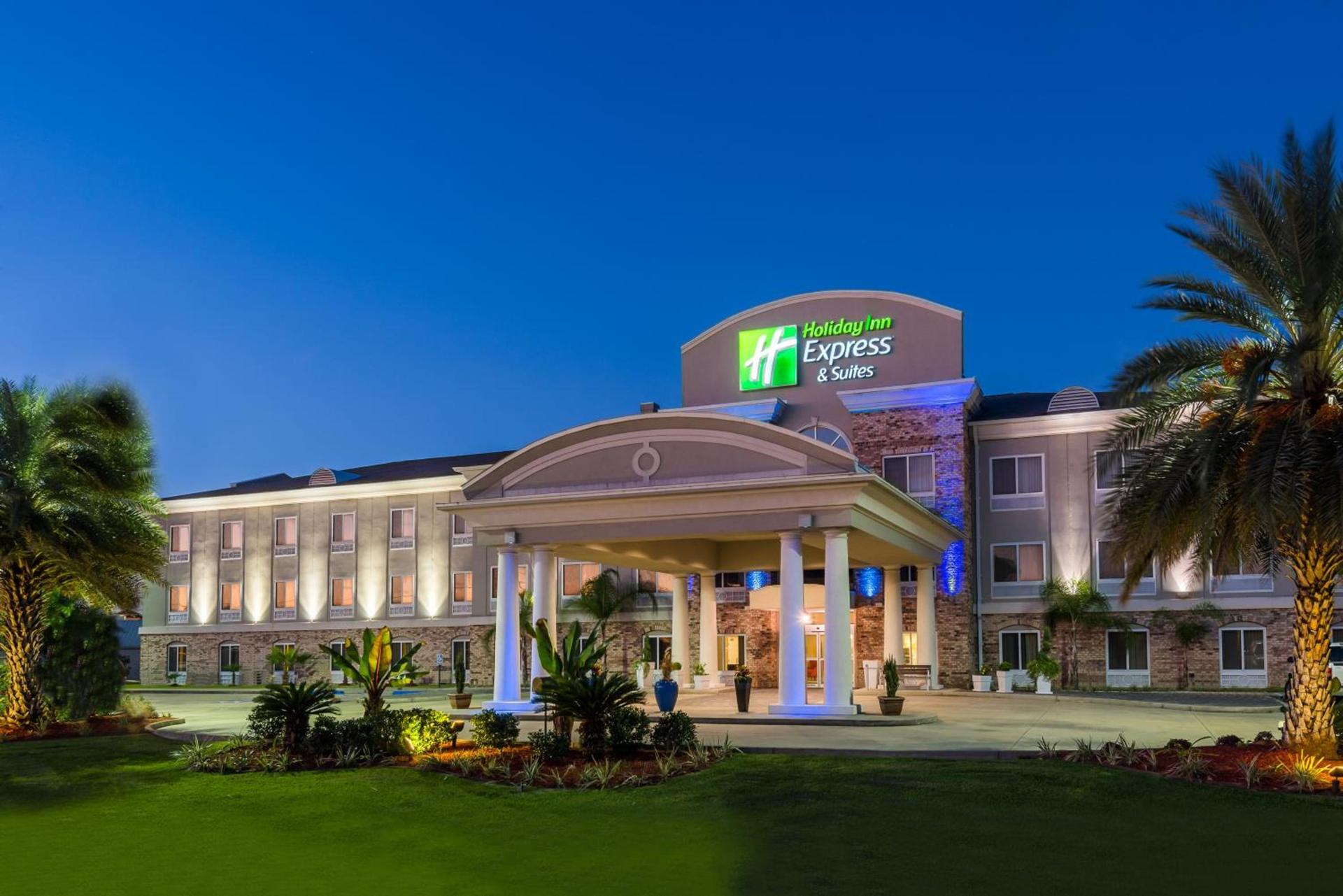 Holiday Inn Express Hotel & Suites New Iberia - Avery Island by IHG — hotel in New Iberia