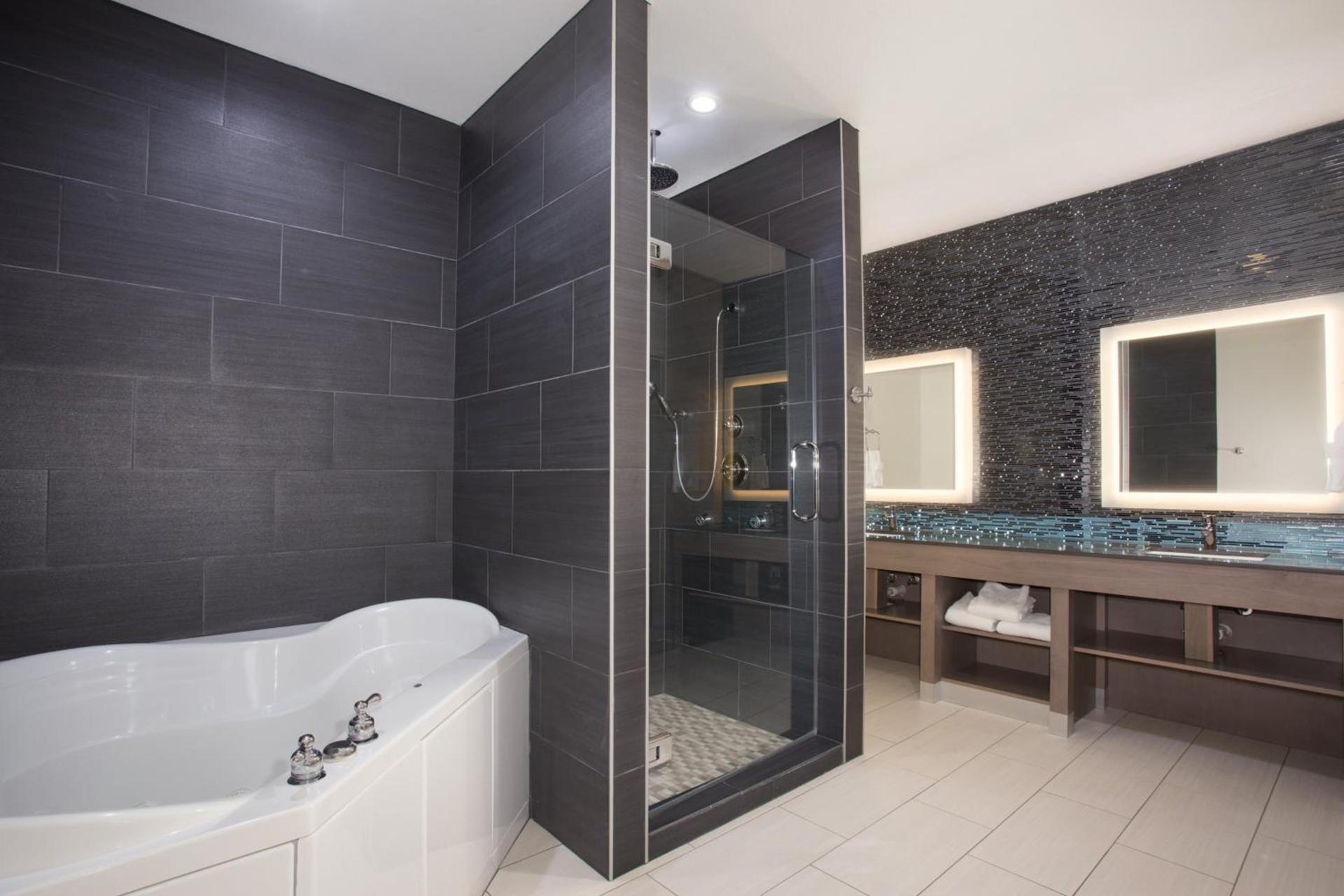 Holiday Inn Express & Suites Amarillo by IHG photo 23