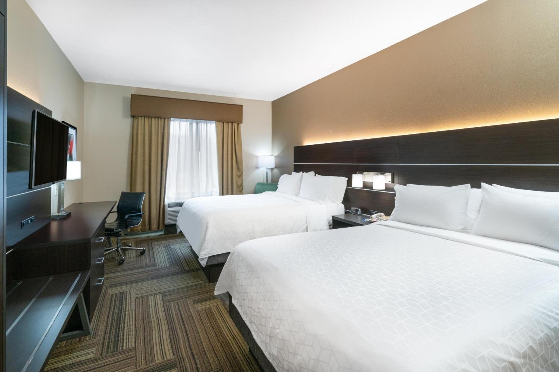 Holiday Inn Express Hotel & Suites Ashland by IHG photo 39