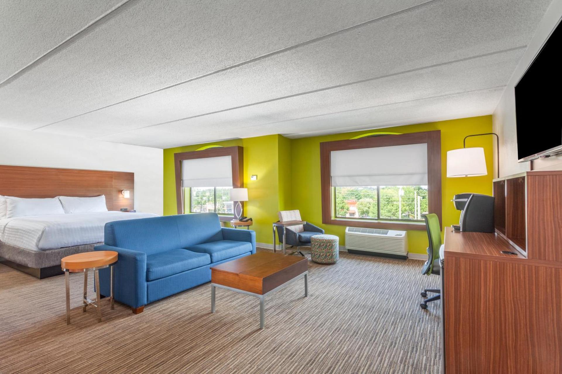 Holiday Inn Express & Suites Augusta West - Ft Gordon Area by IHG photo 26