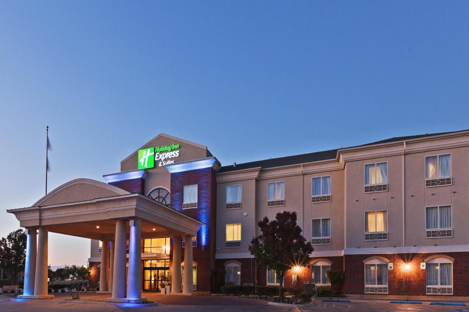 Holiday Inn Express Hotel and Suites Abilene, an IHG Hotel photo 26