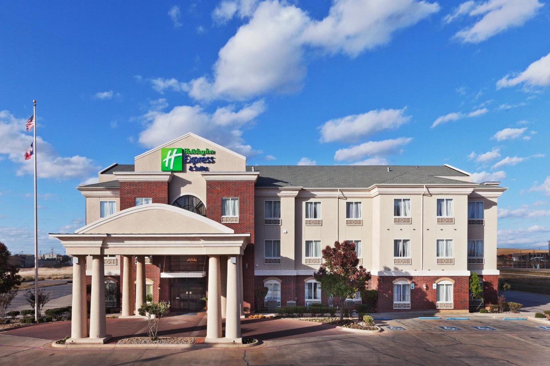 Holiday Inn Express Hotel and Suites Abilene, an IHG Hotel photo 28