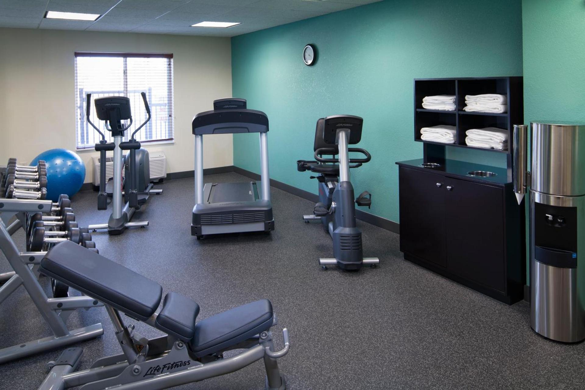 Holiday Inn Express Hotel & Suites High Point South by IHG photo 38