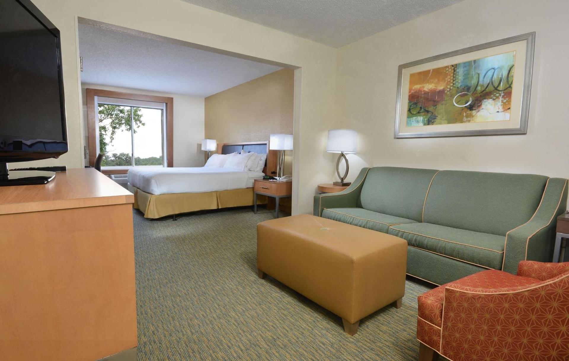 Holiday Inn Express Hotel & Suites High Point South by IHG photo 34