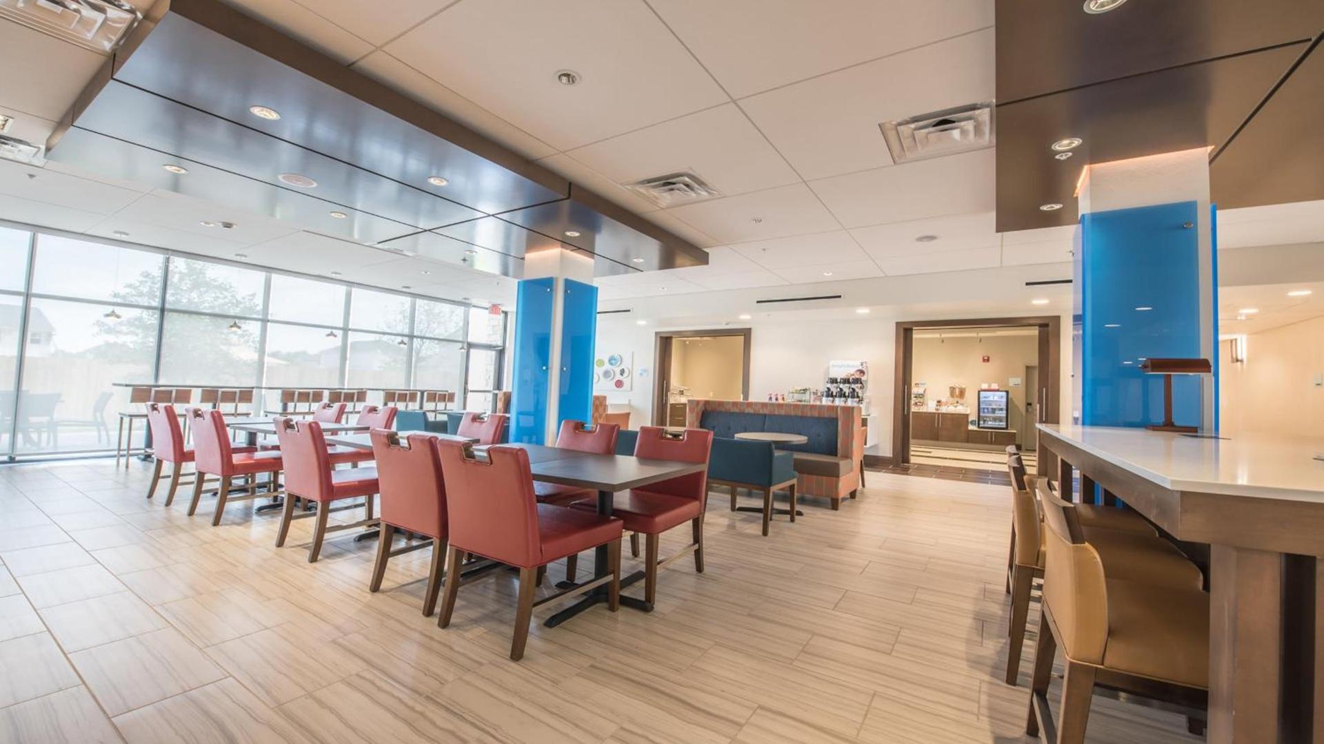 Holiday Inn Express & Suites - Dripping Springs - Austin Area by IHG photo 37