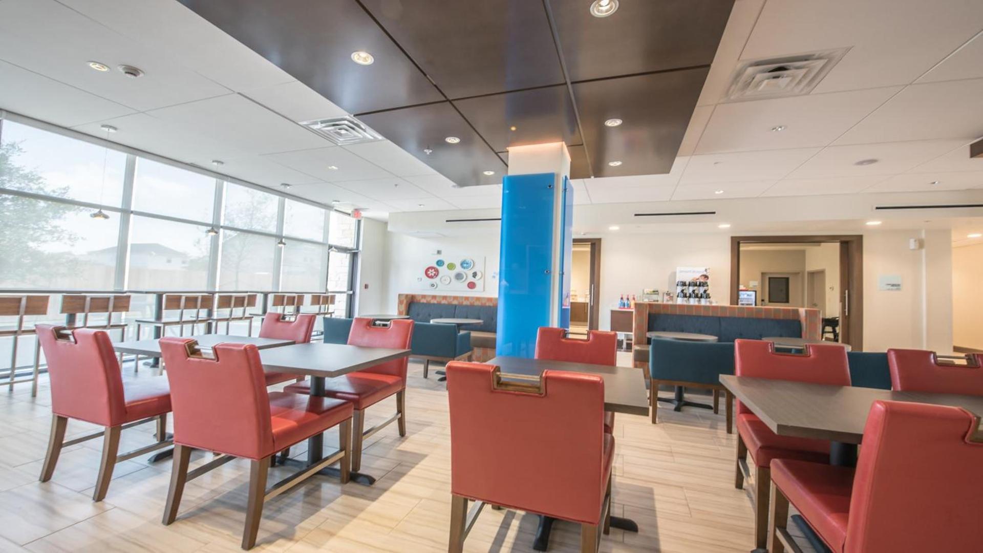 Holiday Inn Express & Suites - Dripping Springs - Austin Area by IHG photo 49