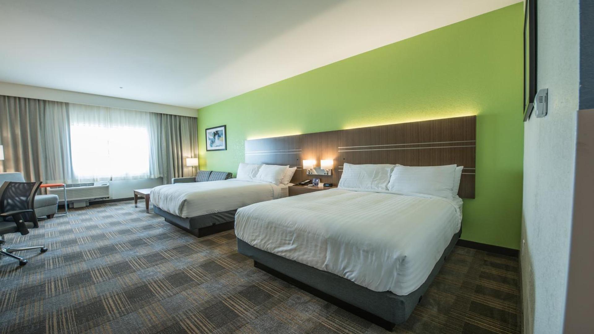 Holiday Inn Express & Suites - Dripping Springs - Austin Area by IHG photo 75