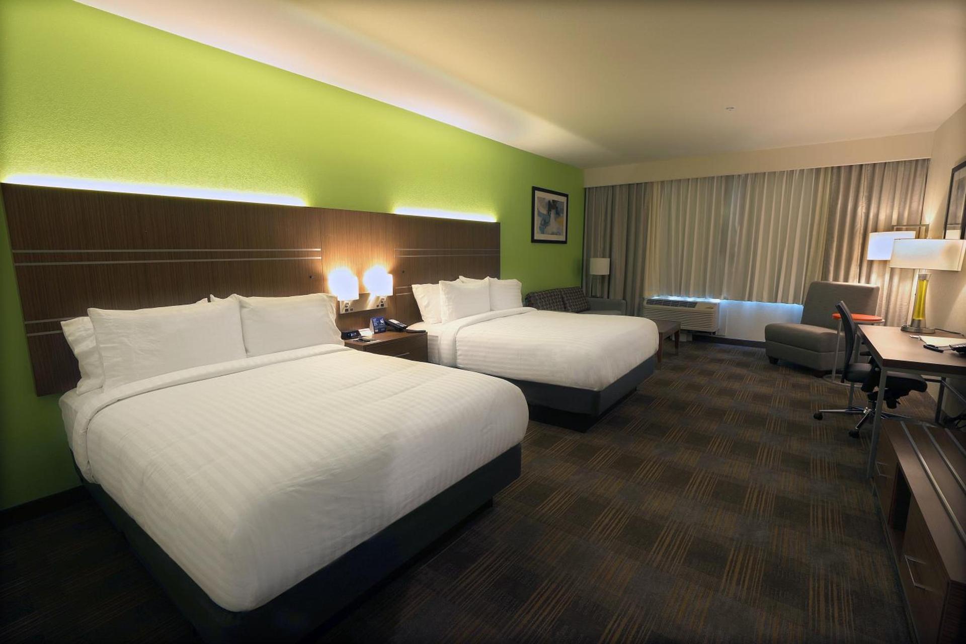 Holiday Inn Express & Suites - Dripping Springs - Austin Area by IHG photo 35