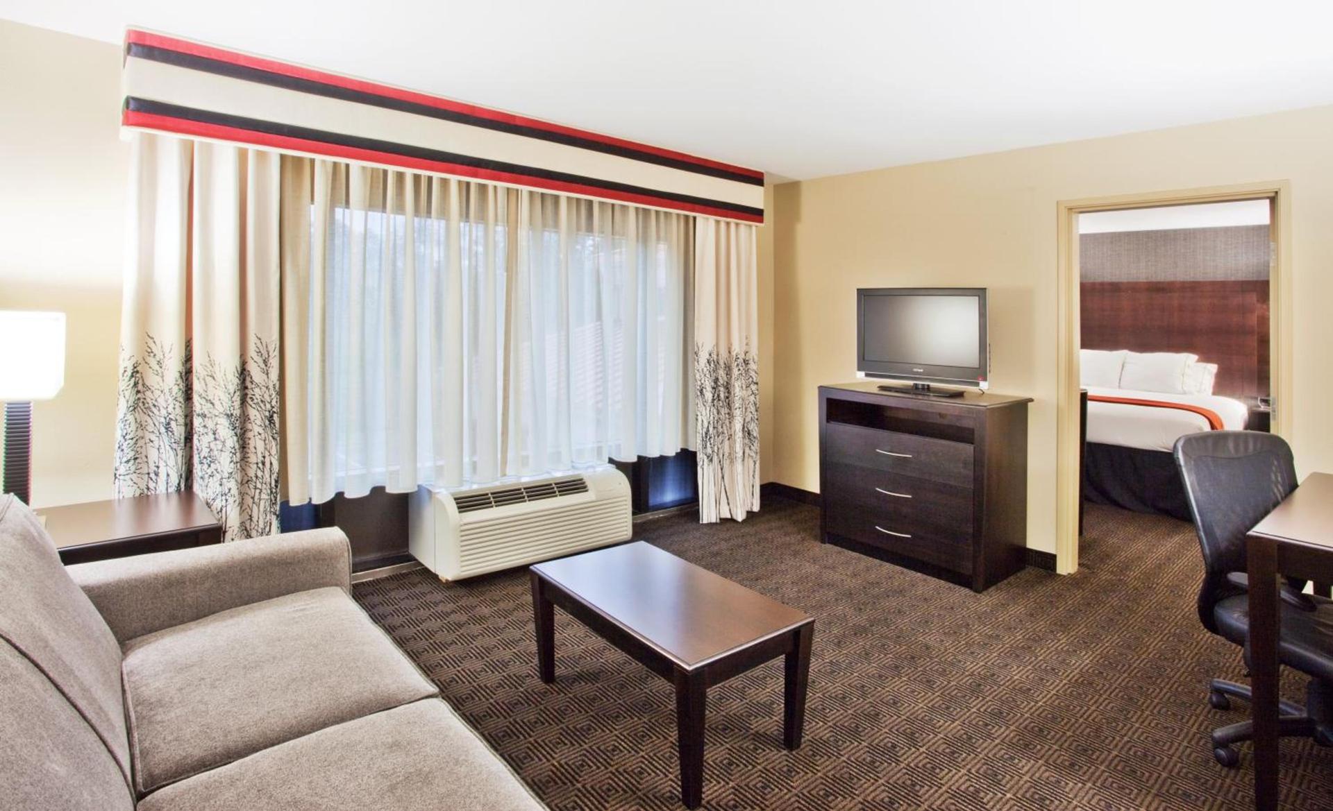 Holiday Inn Express Hotel & Suites Atlanta-Cumming by IHG photo 16
