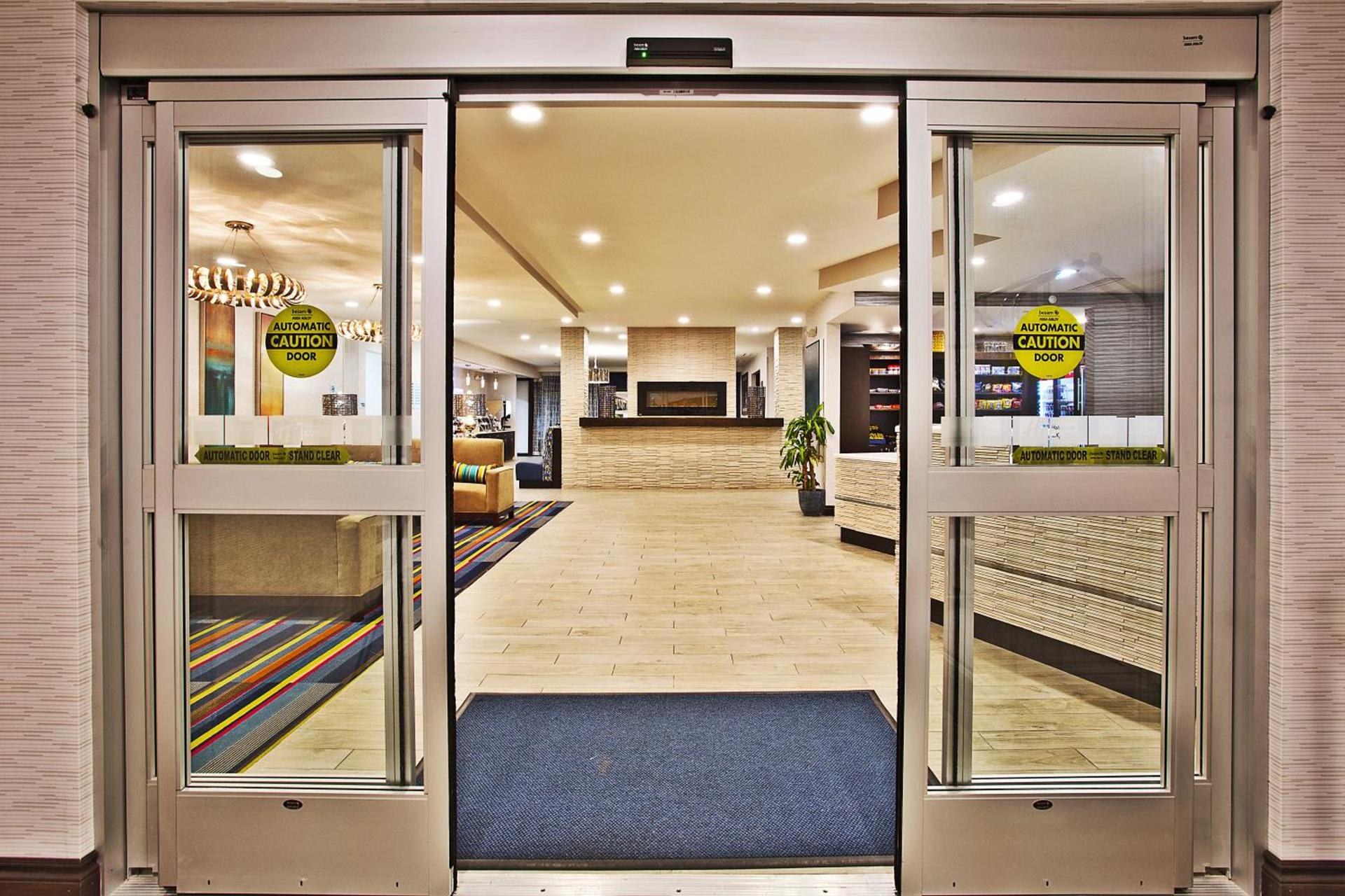 Holiday Inn Express Hotel & Suites Ann Arbor West by IHG photo 4