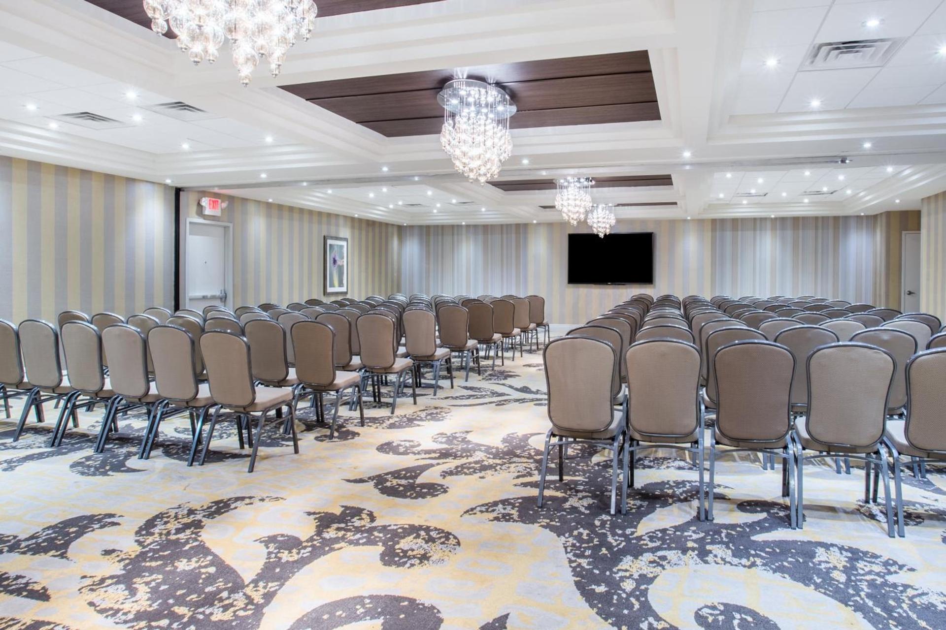 Crowne Plaza Saddle Brook by IHG photo 27