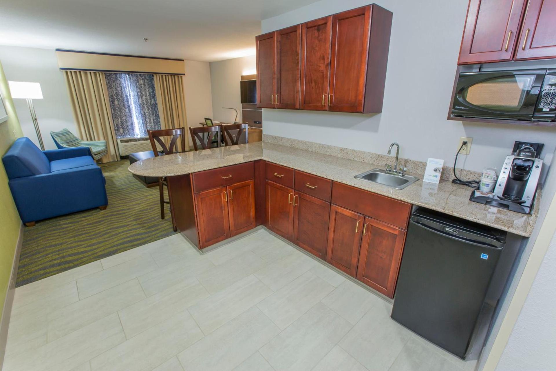 Holiday Inn Express Hotel & Suites McDonough by IHG photo 19