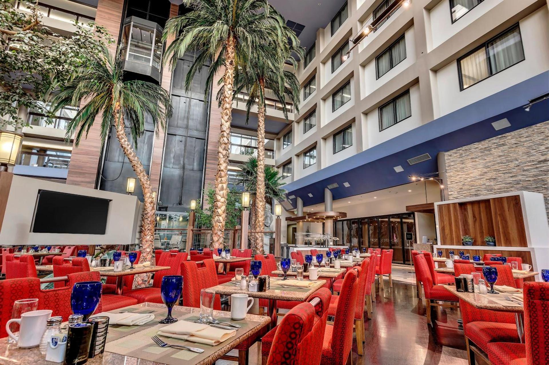 Crowne Plaza Hotel Foster City-San Mateo by IHG photo 40