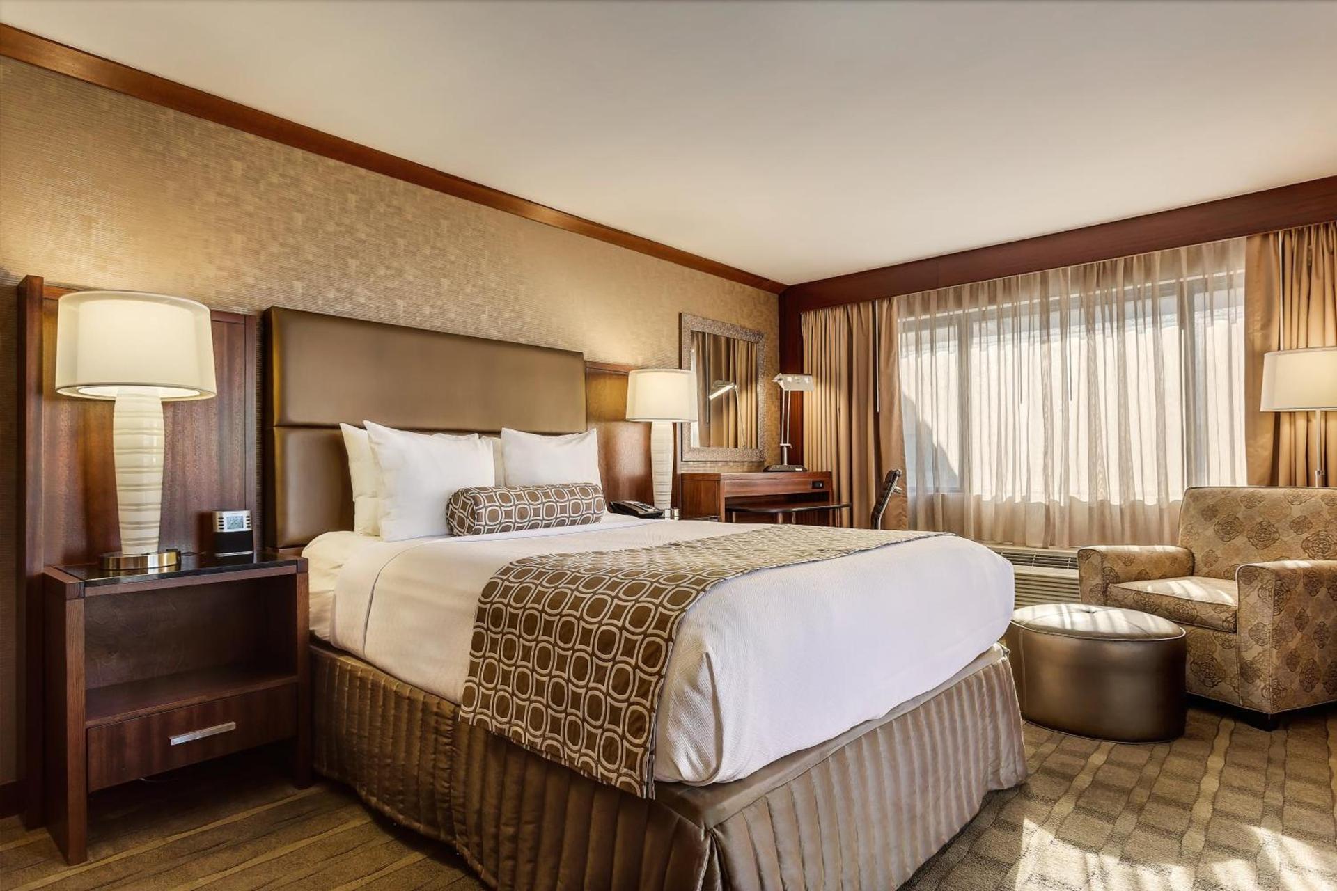 Crowne Plaza Hotel Foster City-San Mateo by IHG photo 38