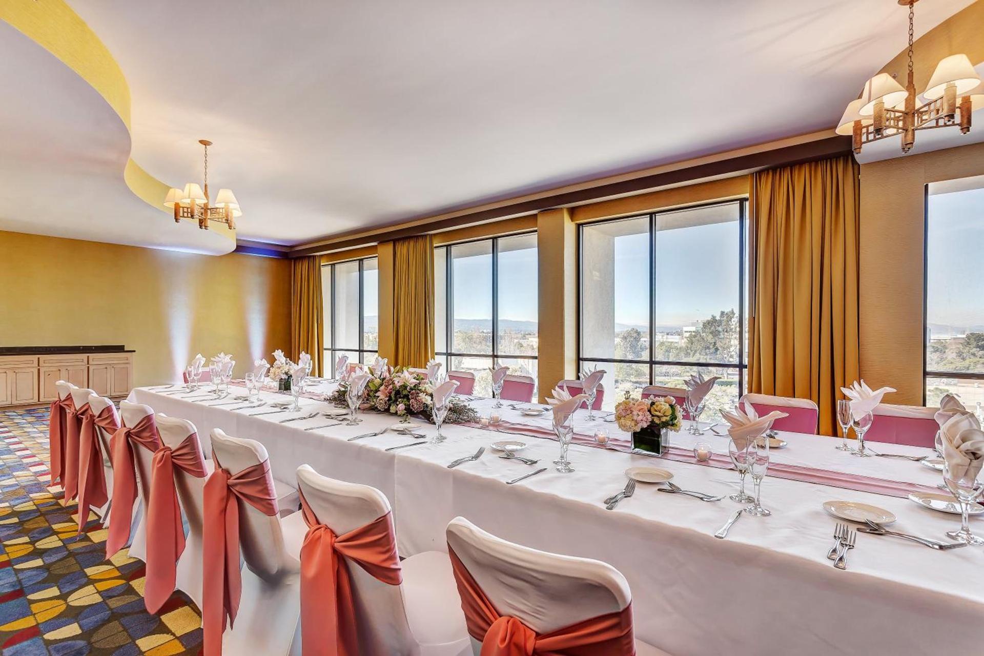 Crowne Plaza Hotel Foster City-San Mateo by IHG photo 17