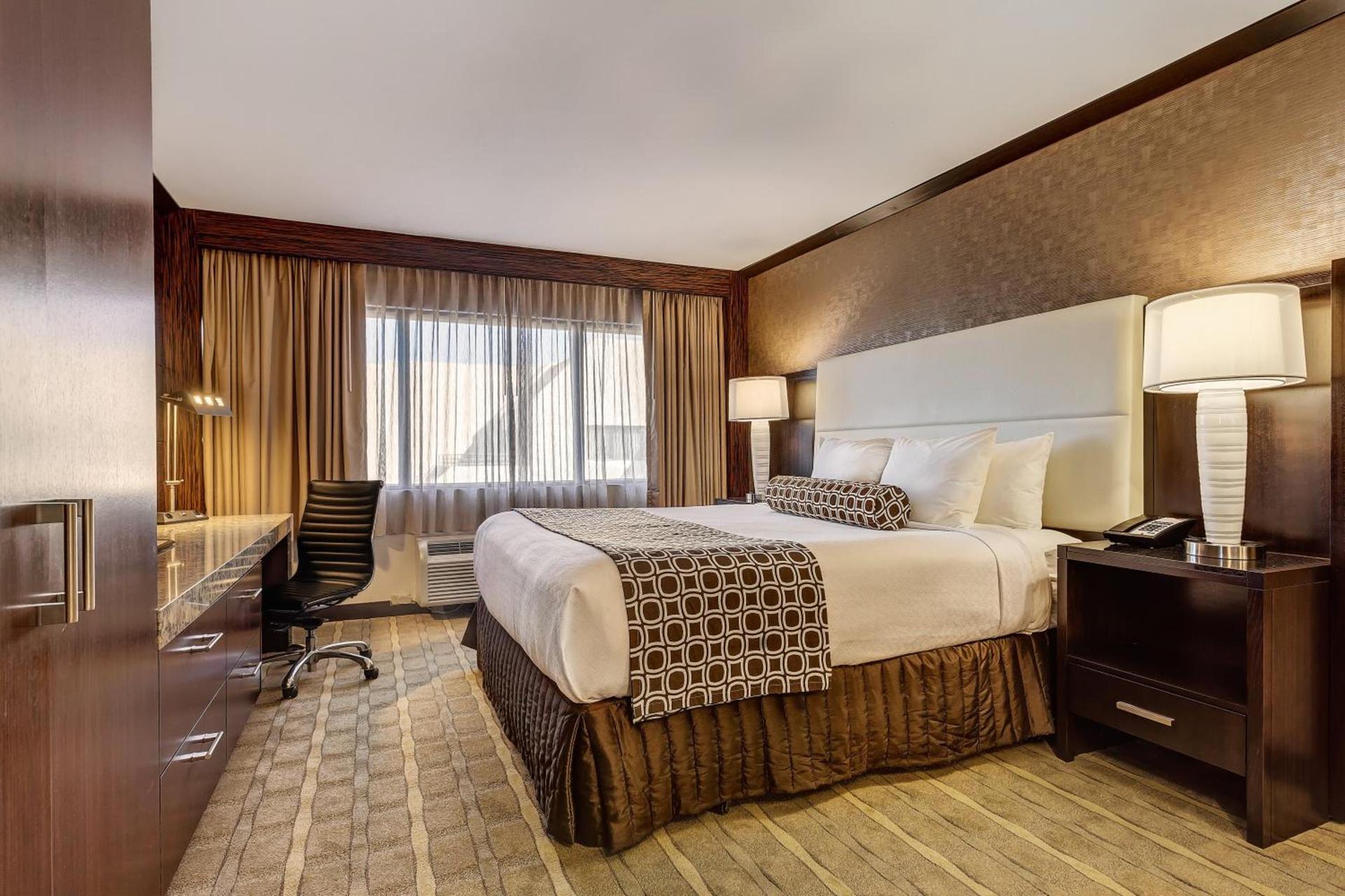 Crowne Plaza Hotel Foster City-San Mateo by IHG photo 32