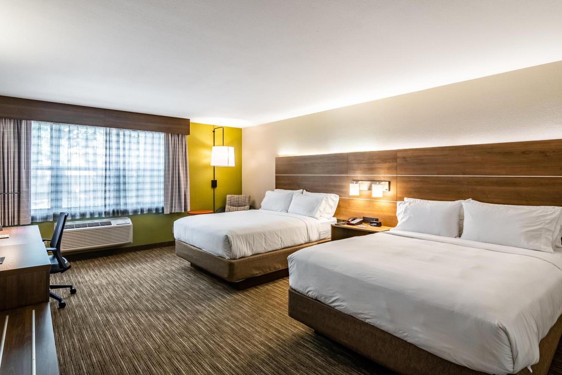 Holiday Inn Express & Suites Camarillo by IHG photo 29