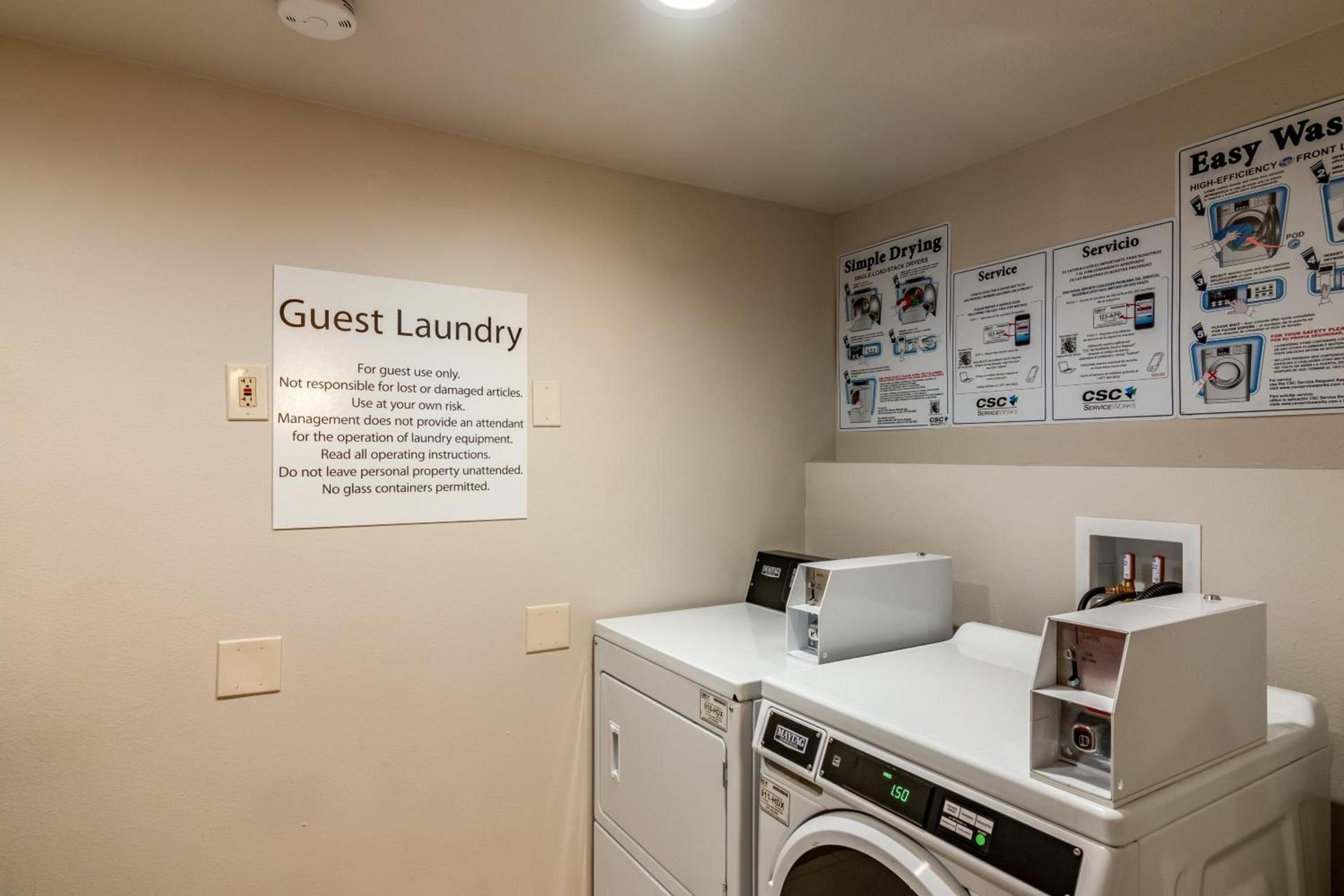 Holiday Inn Express & Suites Camarillo by IHG photo 9