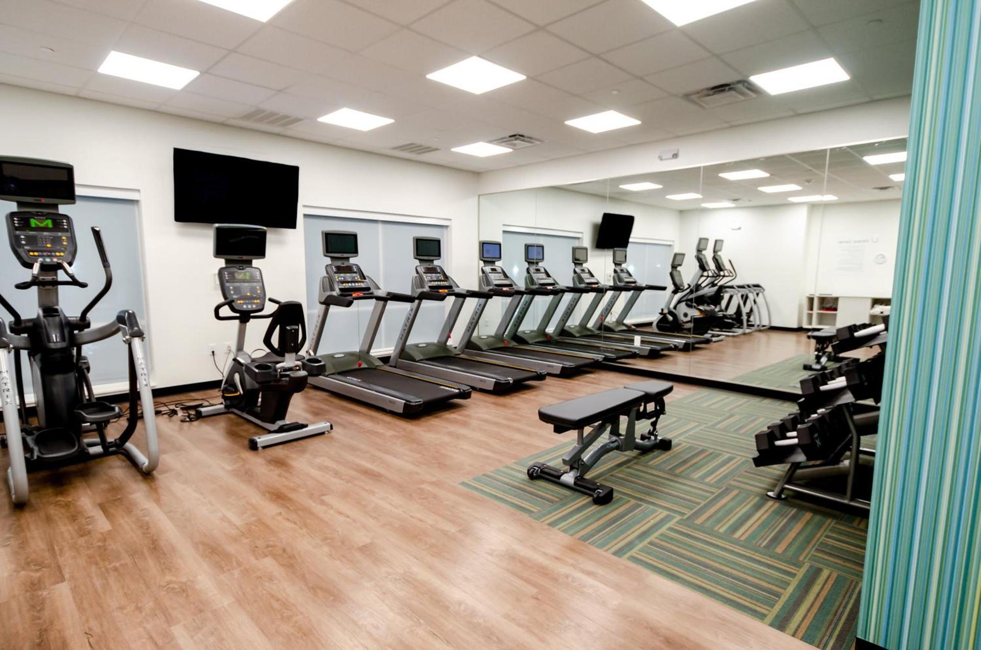 Holiday Inn Express & Suites Taylor by IHG photo 50
