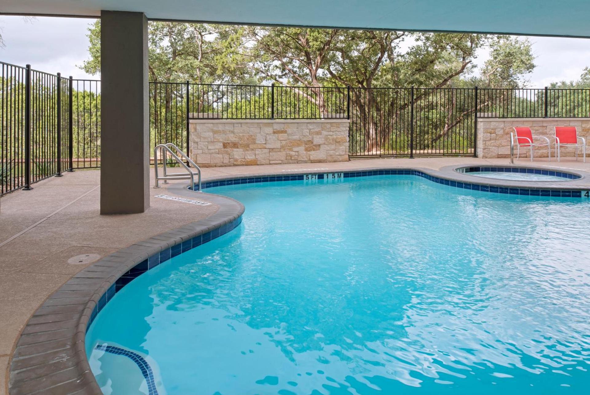 Holiday Inn Express & Suites Austin NW - Four Points by IHG photo 13