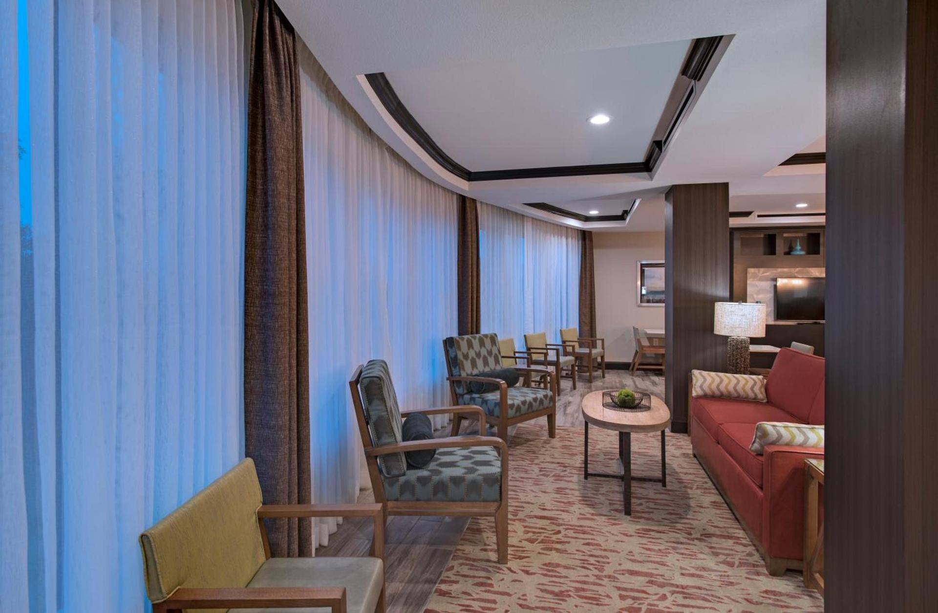 Holiday Inn Express & Suites Austin NW - Four Points by IHG photo 16