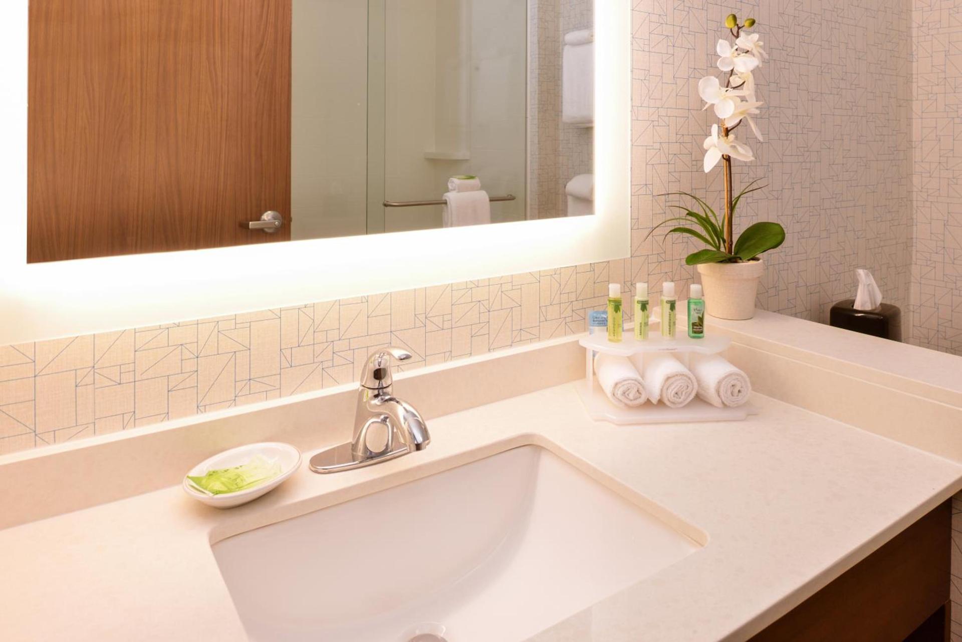 Holiday Inn Express Melbourne West by IHG photo 15