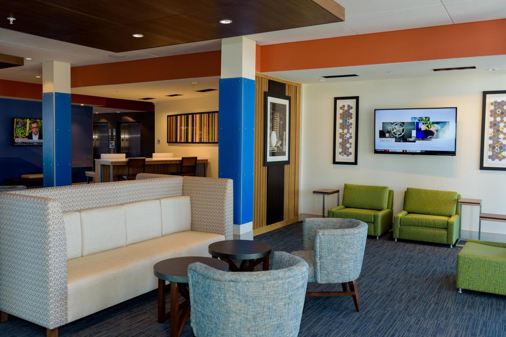 Holiday Inn Express & Suites McKinney - Frisco East by IHG photo 14