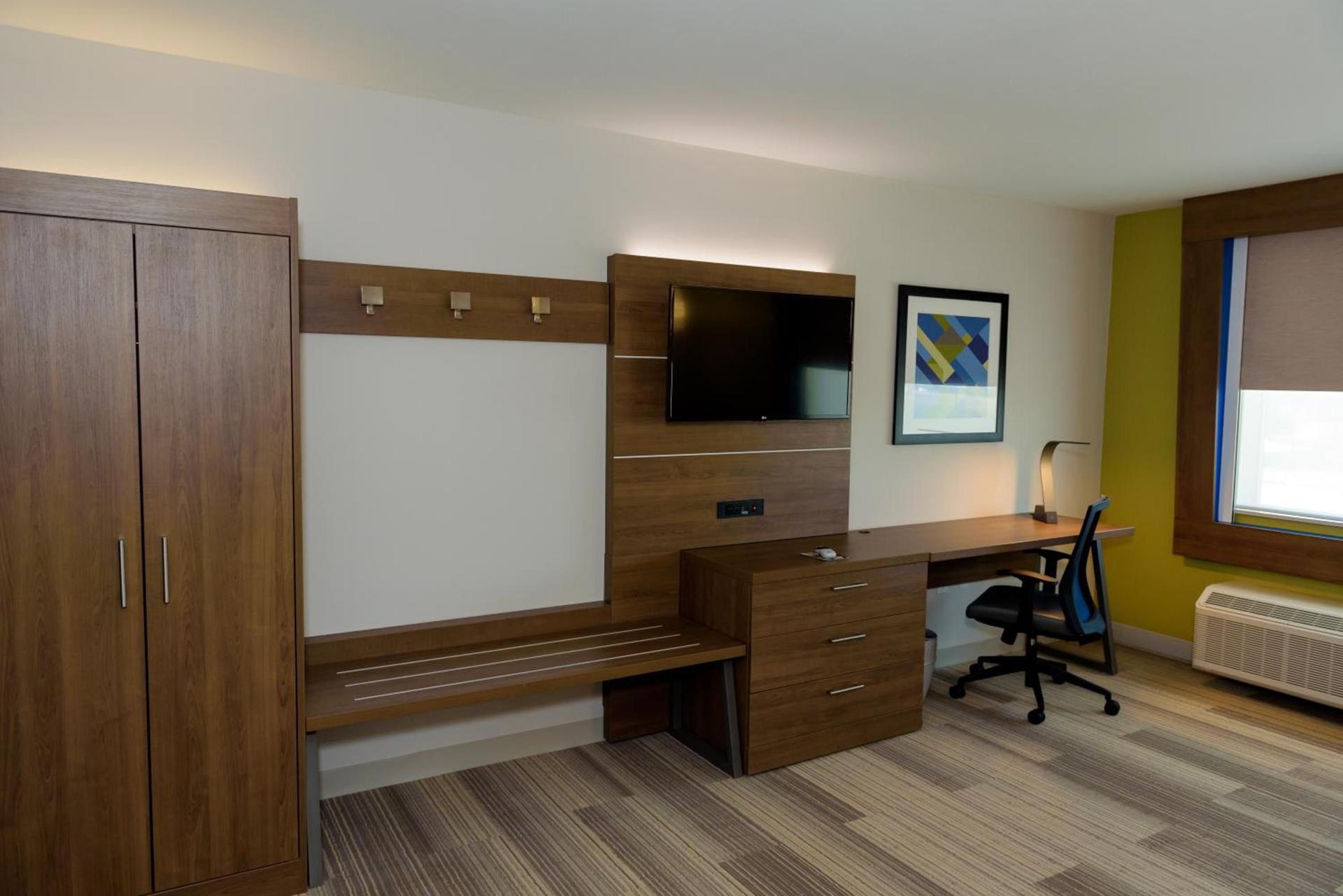 Holiday Inn Express & Suites McKinney - Frisco East by IHG photo 23