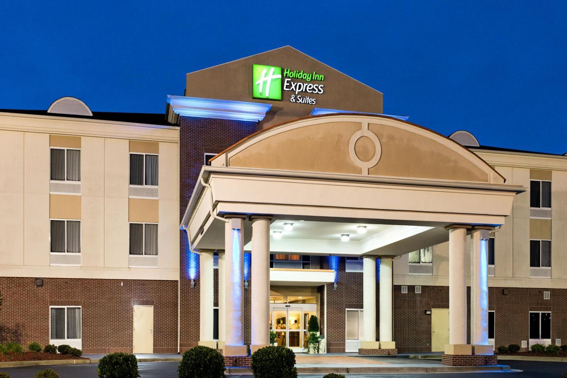 Holiday Inn Express Hotel & Suites Athens by IHG — hotel in Athens