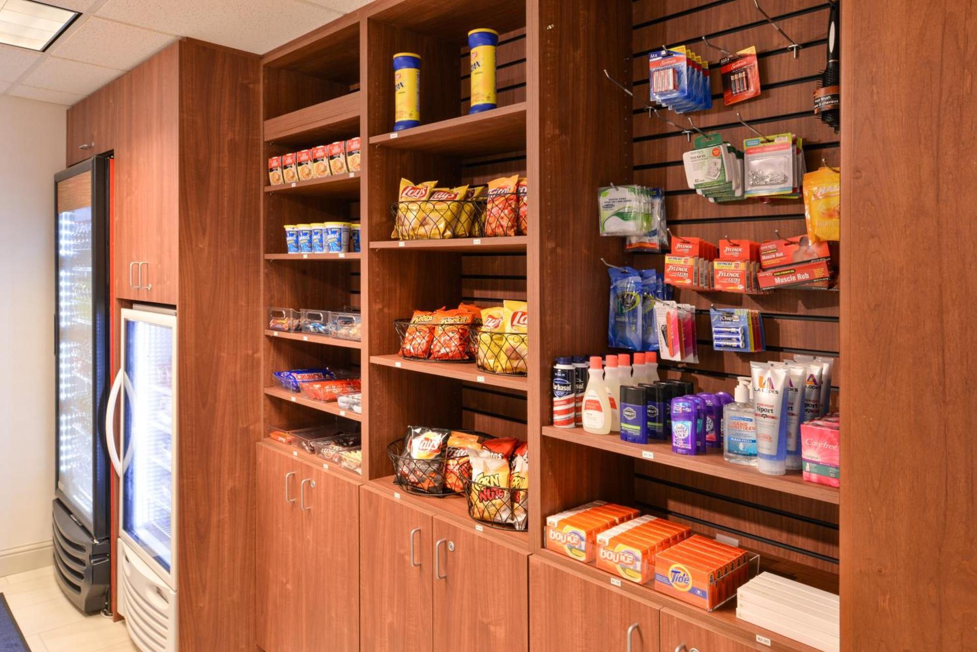 Holiday Inn Express Woodland by IHG photo 6